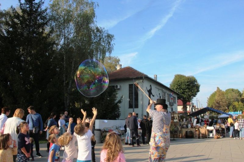 312056856_555919249867382_9071837689035331803_n