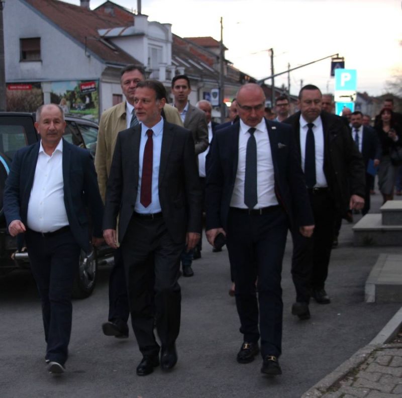 hdz0 hdz0