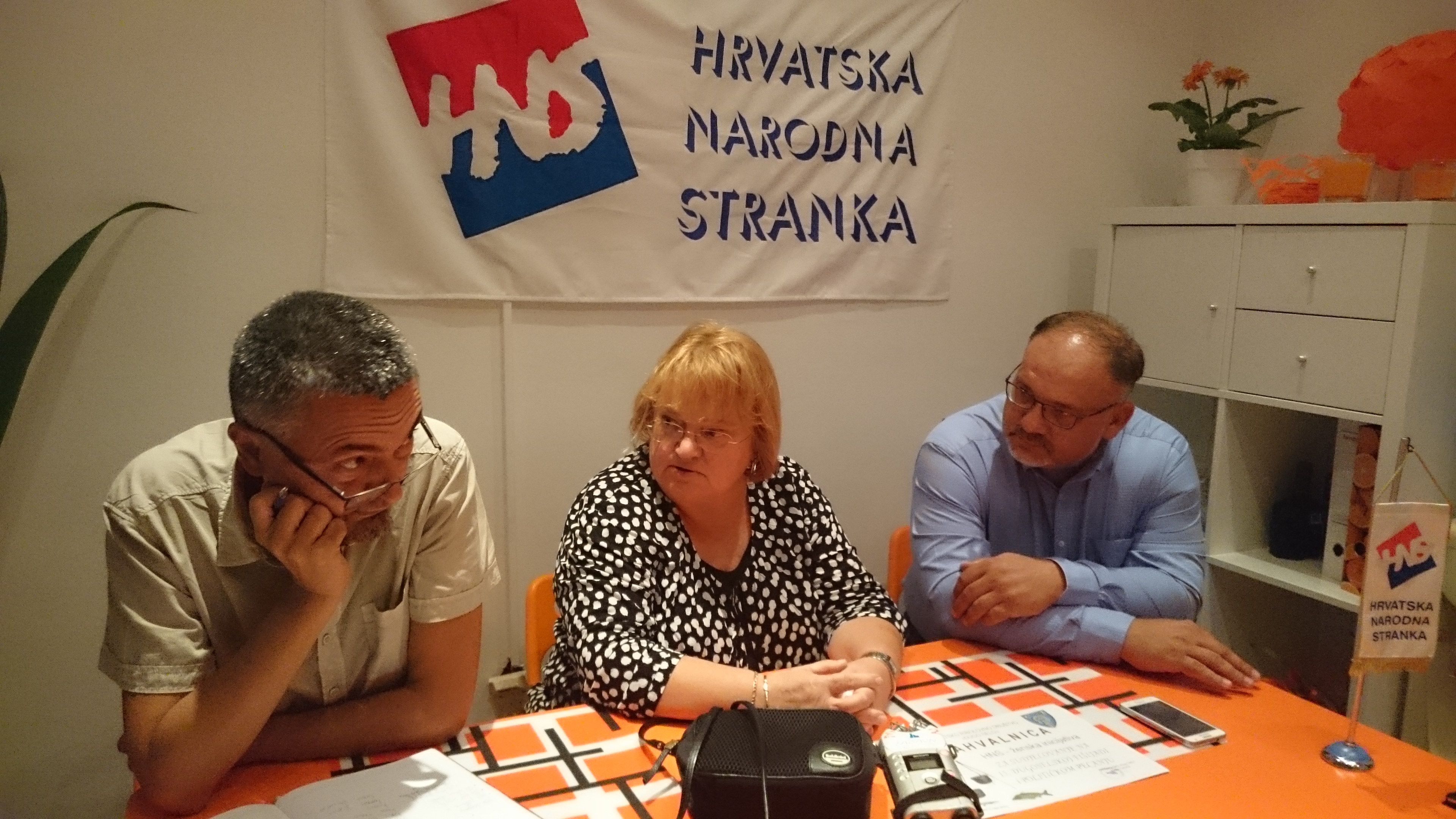 hns-mrak taritaš