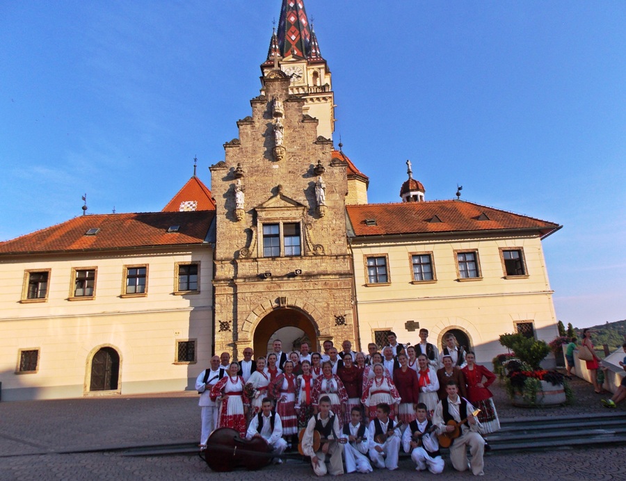 tančec 1