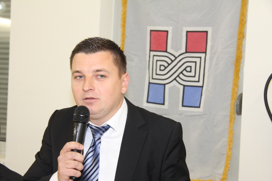 čičak0