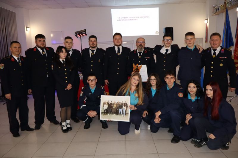 1000082034 1000082034