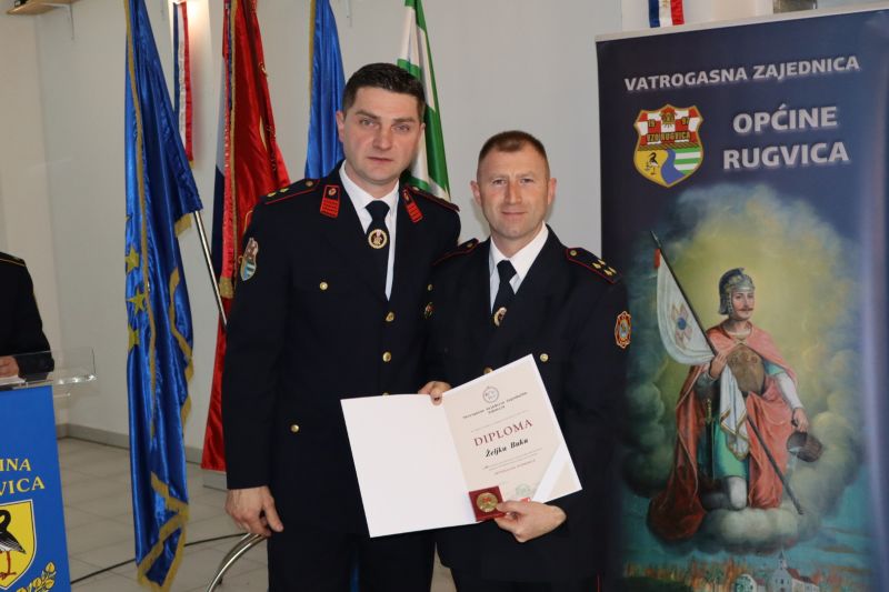 1000082052 1000082052